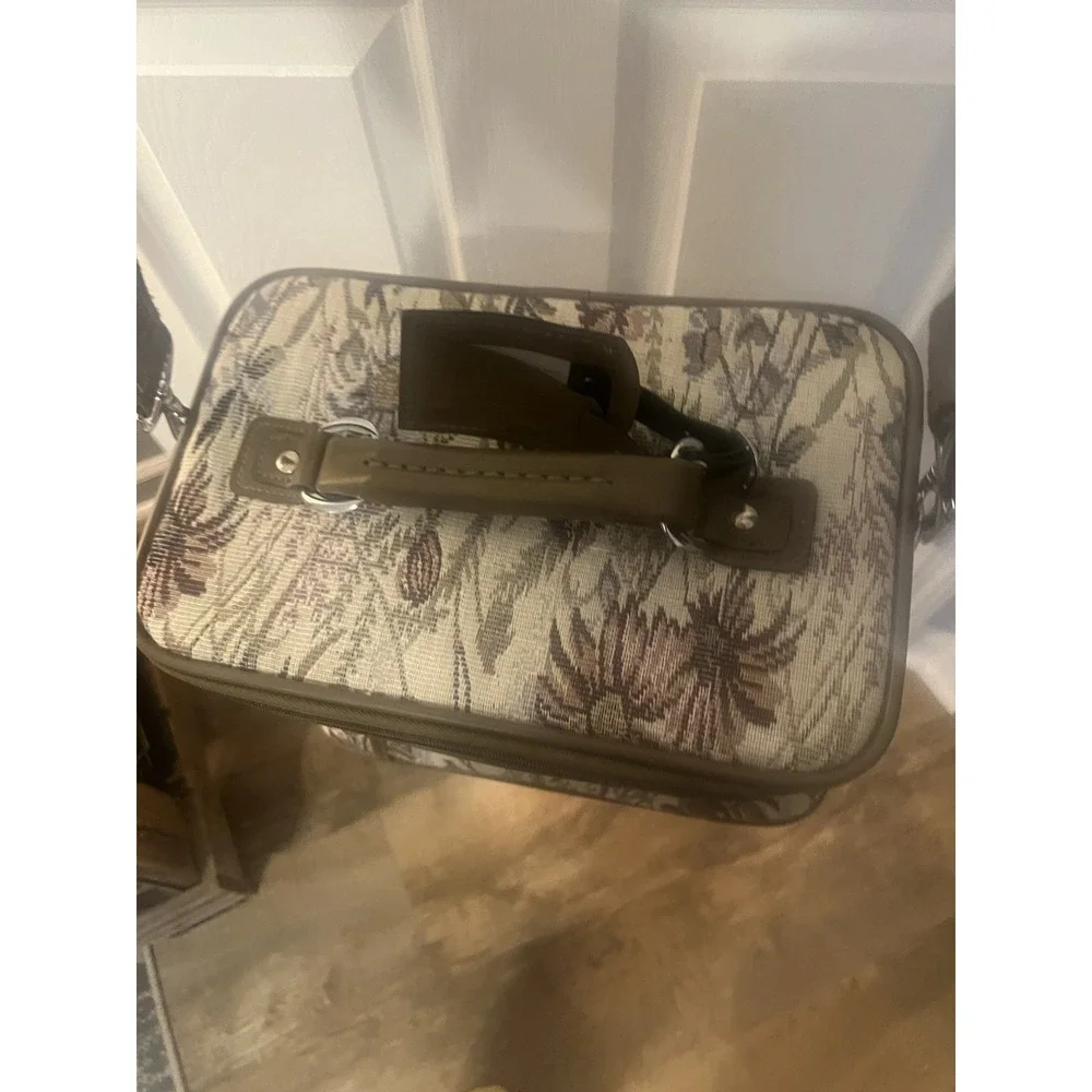 Vintage Jordache Floral Tapestry Makeup Train Case Cottagecore 90s‎